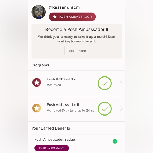 Meet your Posher, Kassandra - Poshmark Ambassador II - Picture 4 of 6